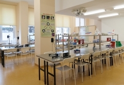Galeria | WUMed | Pracownie biochemii i mikrobiologii | Zdjęcie: 11